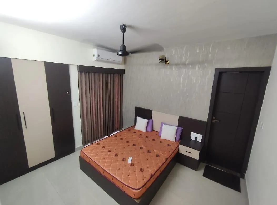 Διαμέρισμα 3Br Silversquare Fully Furnished Ac Flat Near Lisie Hospital Kochi Ινδία
